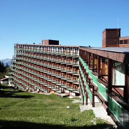 Apartment Lauzieres - 5 Personnes Skis Aux Pieds Et Proche Des Commerces Dans Le Village Du Charvet A Arc 1800 Mae-2078 *
